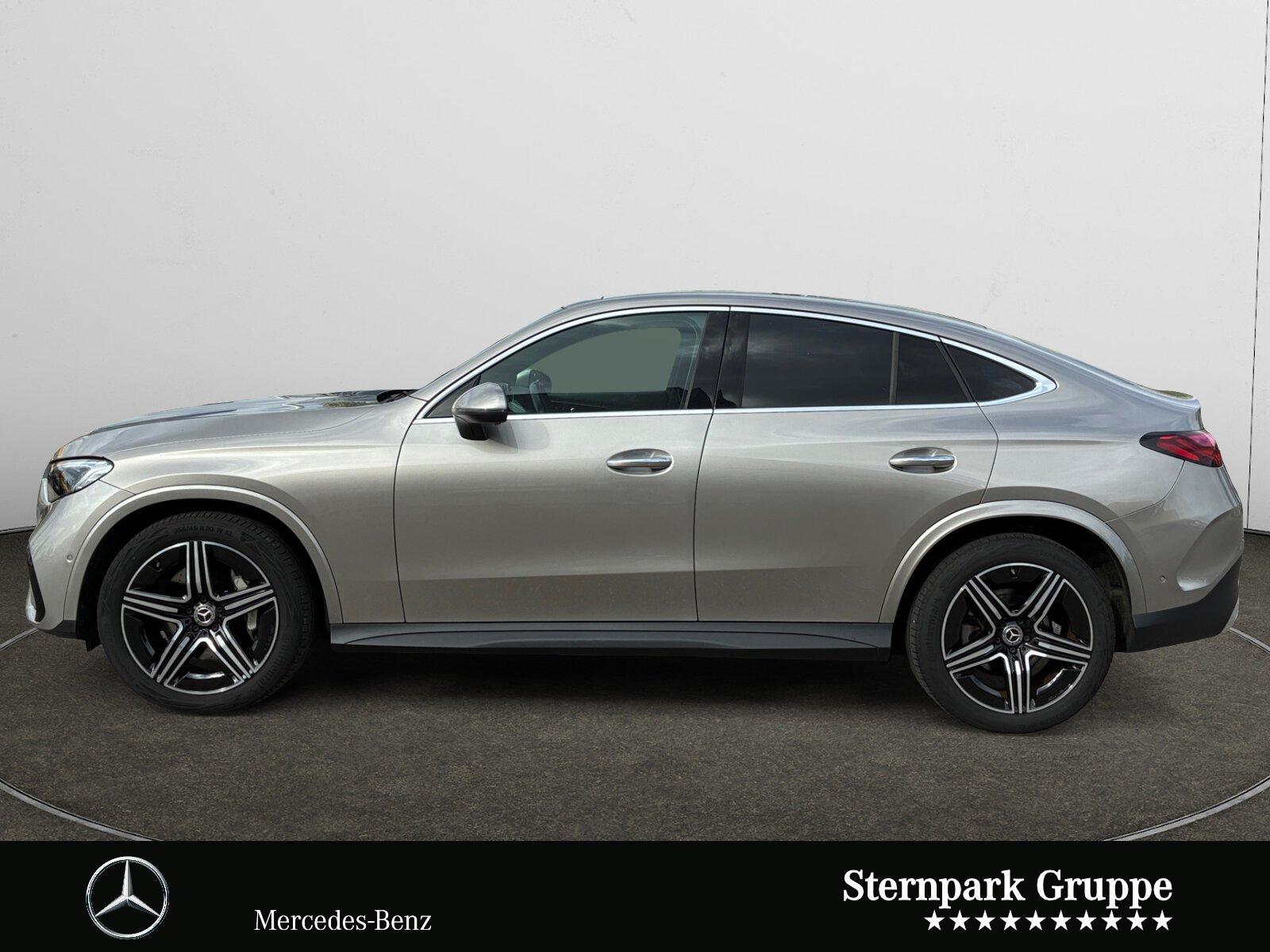 Mercedes-Benz GLC 300 4M Coupé AMG Pano+STH+Kamera+Memory+20°+