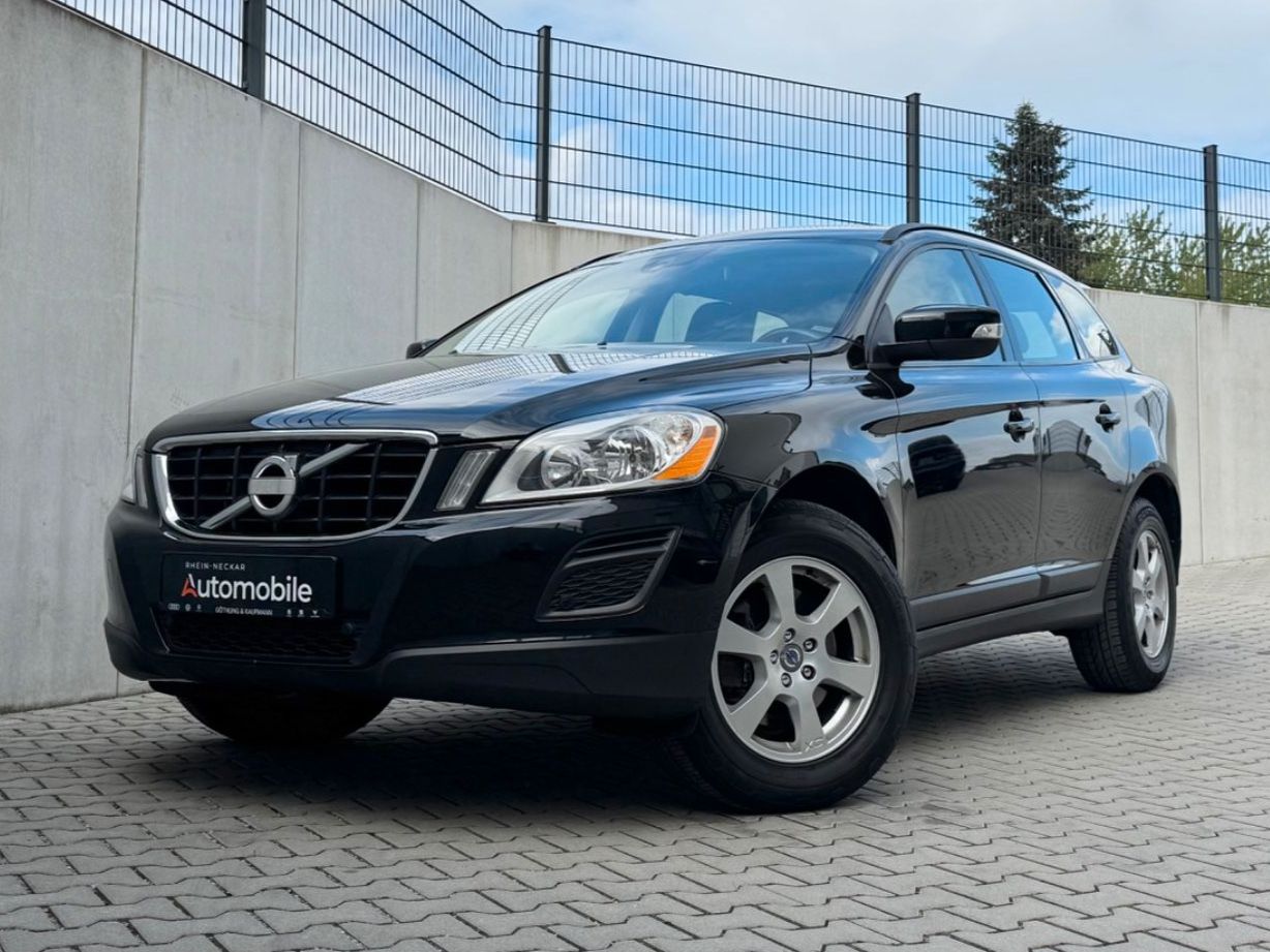 Volvo XC60 Kinetic 2WD