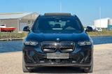 BMW iX3 Impressive M PACK HUD HARMAN CAMERA 360 - schwarze BMW iX3