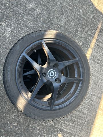 Fahrzeugabbildung Smart ForTwo Turbo Aut.+Navi+Klima+Panoramadach