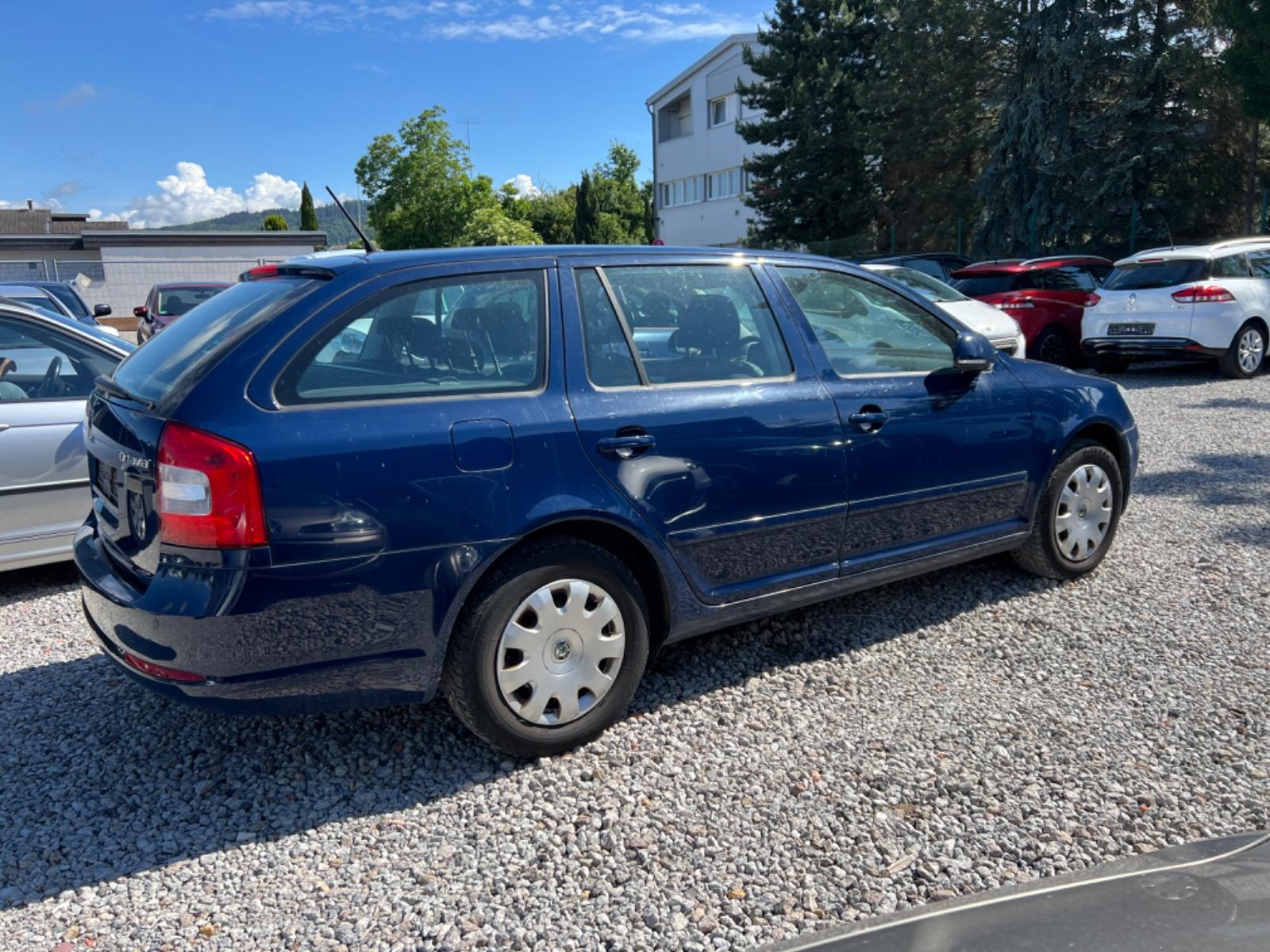 Skoda Octavia 2011 — photo 7