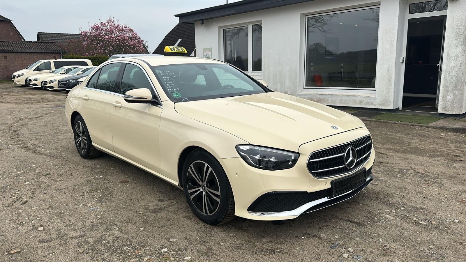 Mercedes-Benz E 200 d Avantgarde*Automatik*Kamera*Navi*PDC*LED