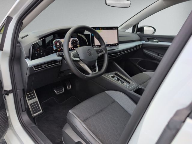 Golf VIII Variant 2.0 TDI DSG AHK+IQ.LIGHT+360°+