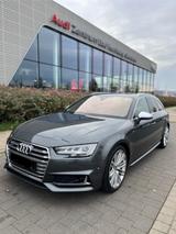 Audi S4 3.0 TFSI tiptronic quattro Avant - - Audi S4 in Frankfurt (Main)