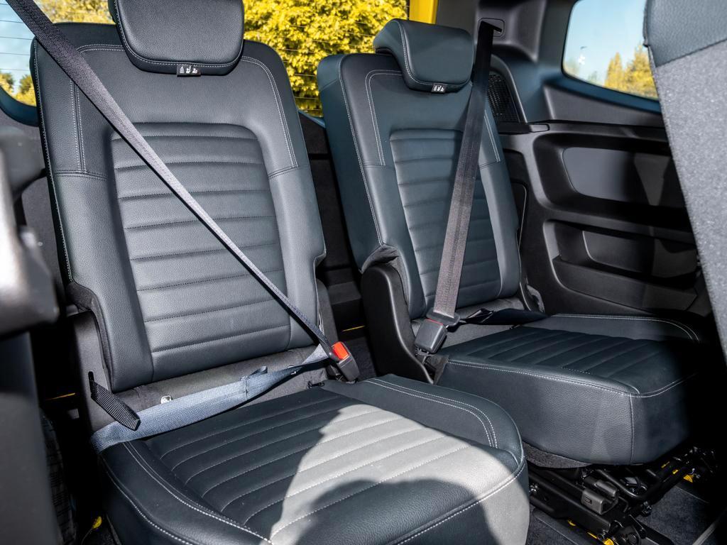 Mercedes-Benz T 180 PROGRESSIVE 7 SITZE MBUX LED KAMERA
