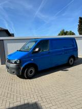 Volkswagen T5 Transporter - Volkswagen T5 Transporter in Lübeck