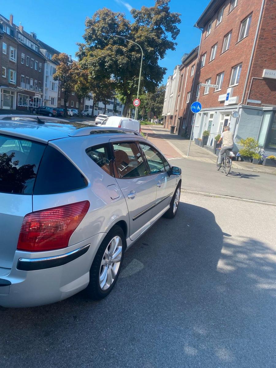 Peugeot 407 2008 — photo 5