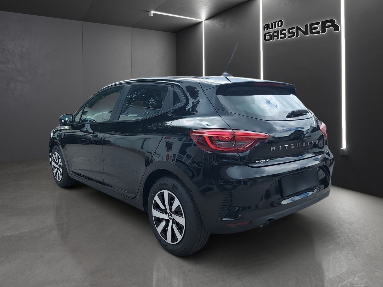Fahrzeugabbildung Mitsubishi Colt BASIS 1.0 Benziner 5-Gang