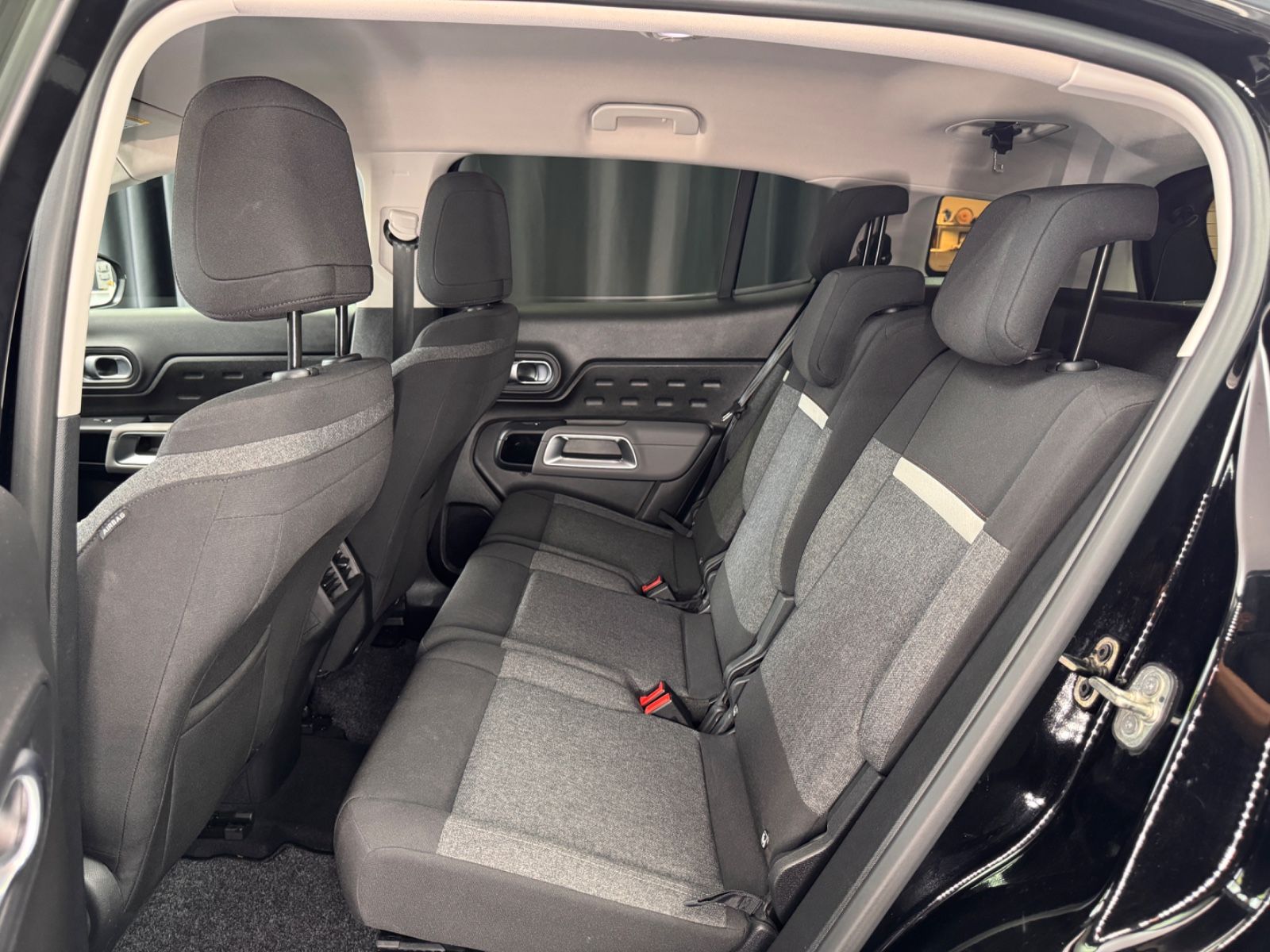 Fahrzeugabbildung Citroën C5 Aircross Feel|AUTOMATIK|KAMERA|PDC|1.HAND