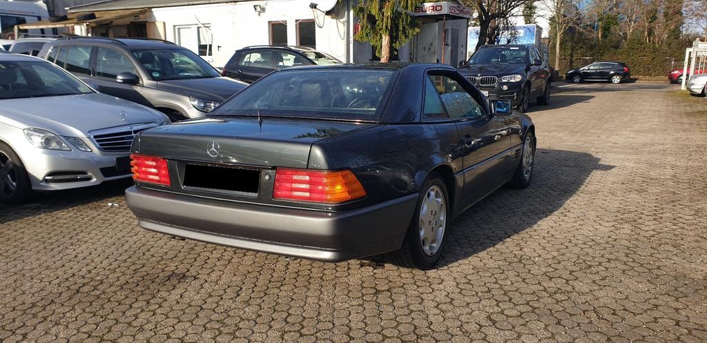 Mercedes-Benz SL 300