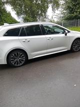 Toyota Corolla 2,0 Hybrid Team Deutsch Touring Spor... - Toyota Corolla in Bochum