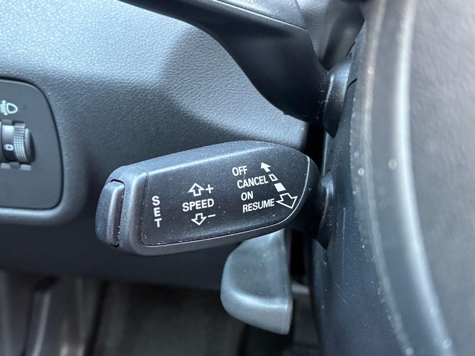Audi A1 1.0 TFSI SHZ*KLIMA*TEMPOMAT*PDC*