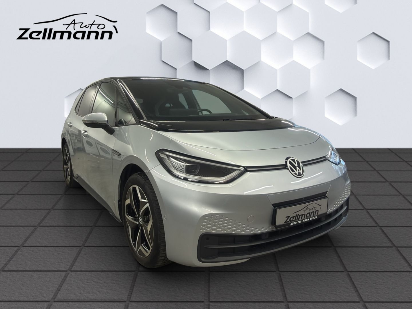 ID.3 Pro S 150kW MatrixLED HuD GJR PDC ACC 360°K