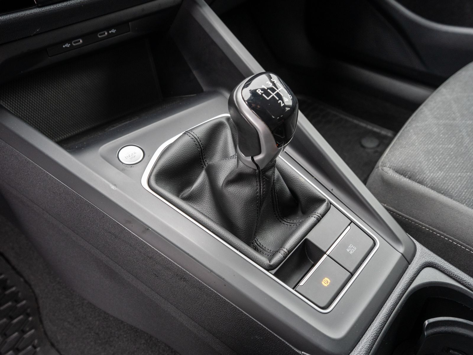 Volkswagen Golf - Bild 14