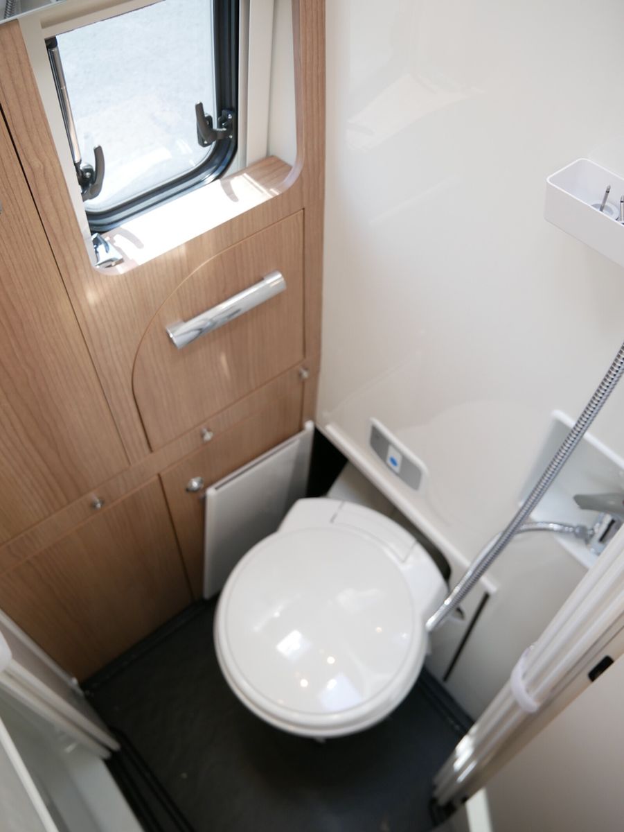 Fahrzeugabbildung Malibu Genius 641 LE Dachklimaanlage geschenkt