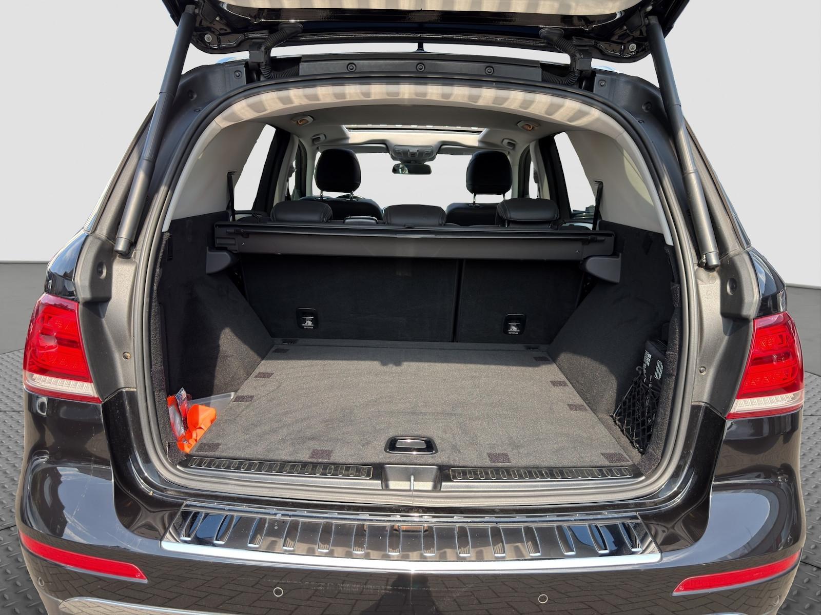 Mercedes-Benz GLE 350 d 4Matic GSHD NAVI COMAND LEDER PDC TEMP