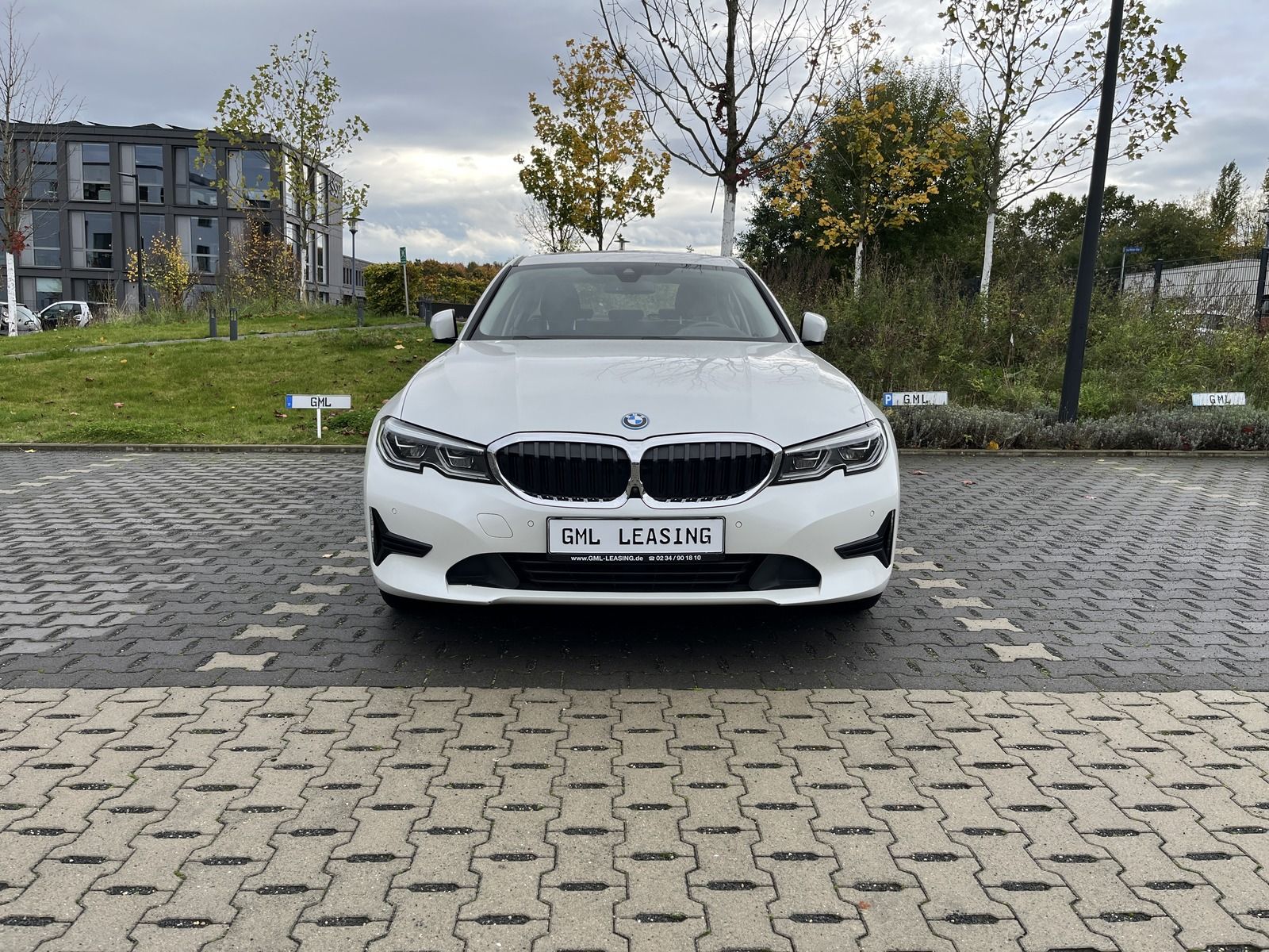 BMW 330 e Advantage | Navi | DAB | LED |Sitzheizung foto 5