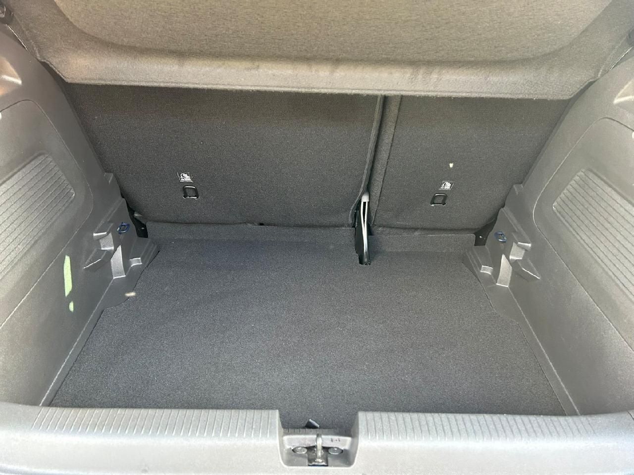 Fahrzeugabbildung Opel Crossland Elegance