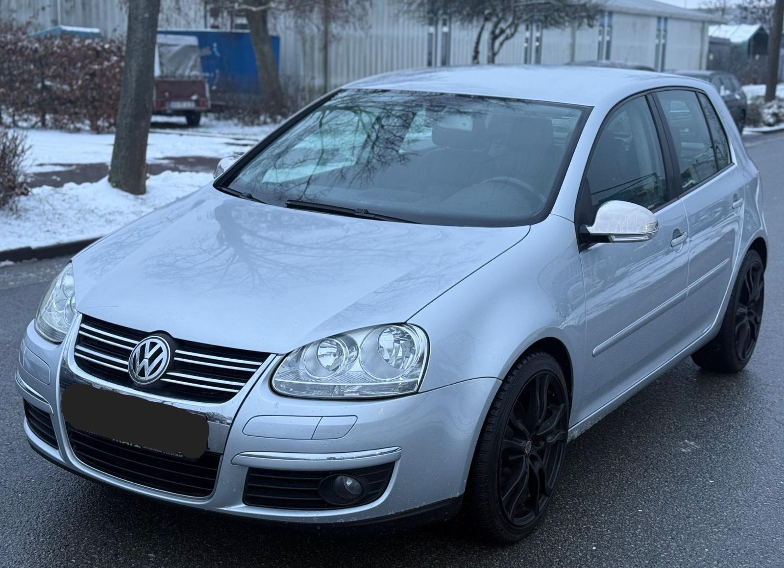 Volkswagen Golf 2.0 FSI GT Individual Sportline Automatik.