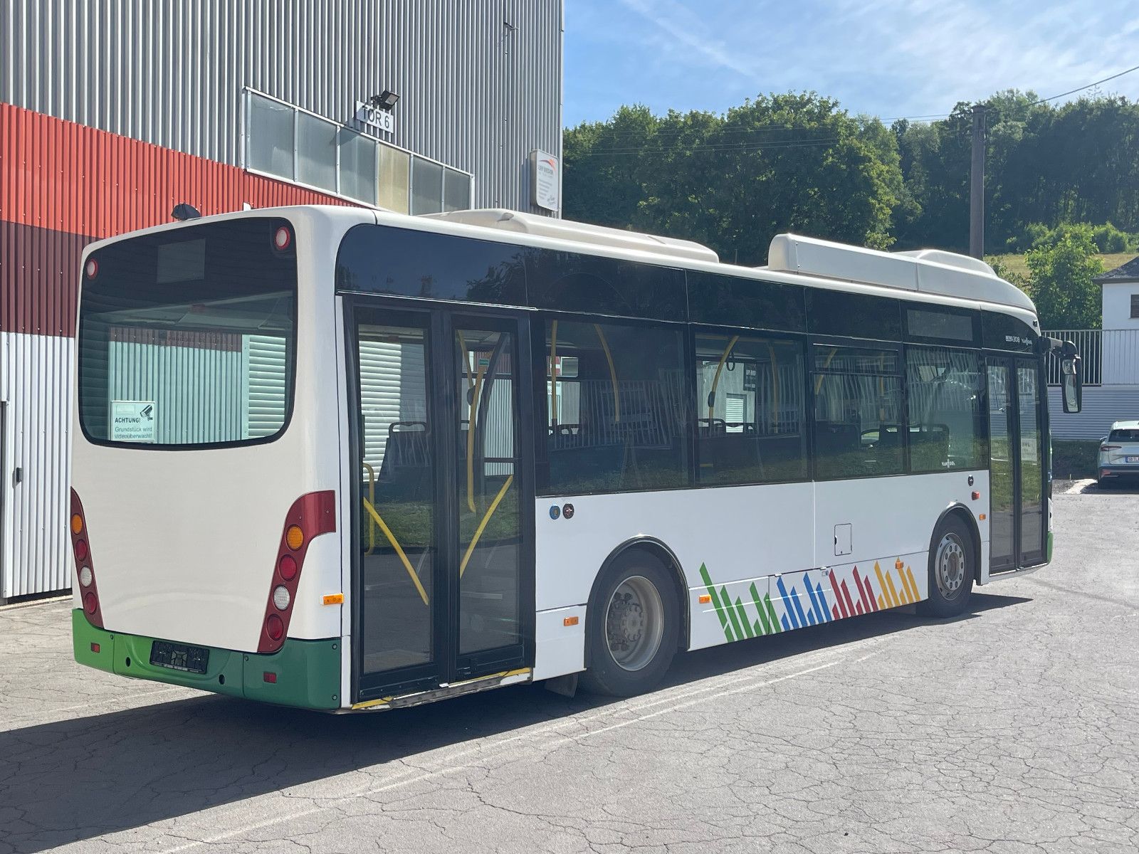 VANHOOL  2013 - Image 3 of 32