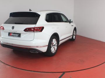Volkswagen Touareg - 4