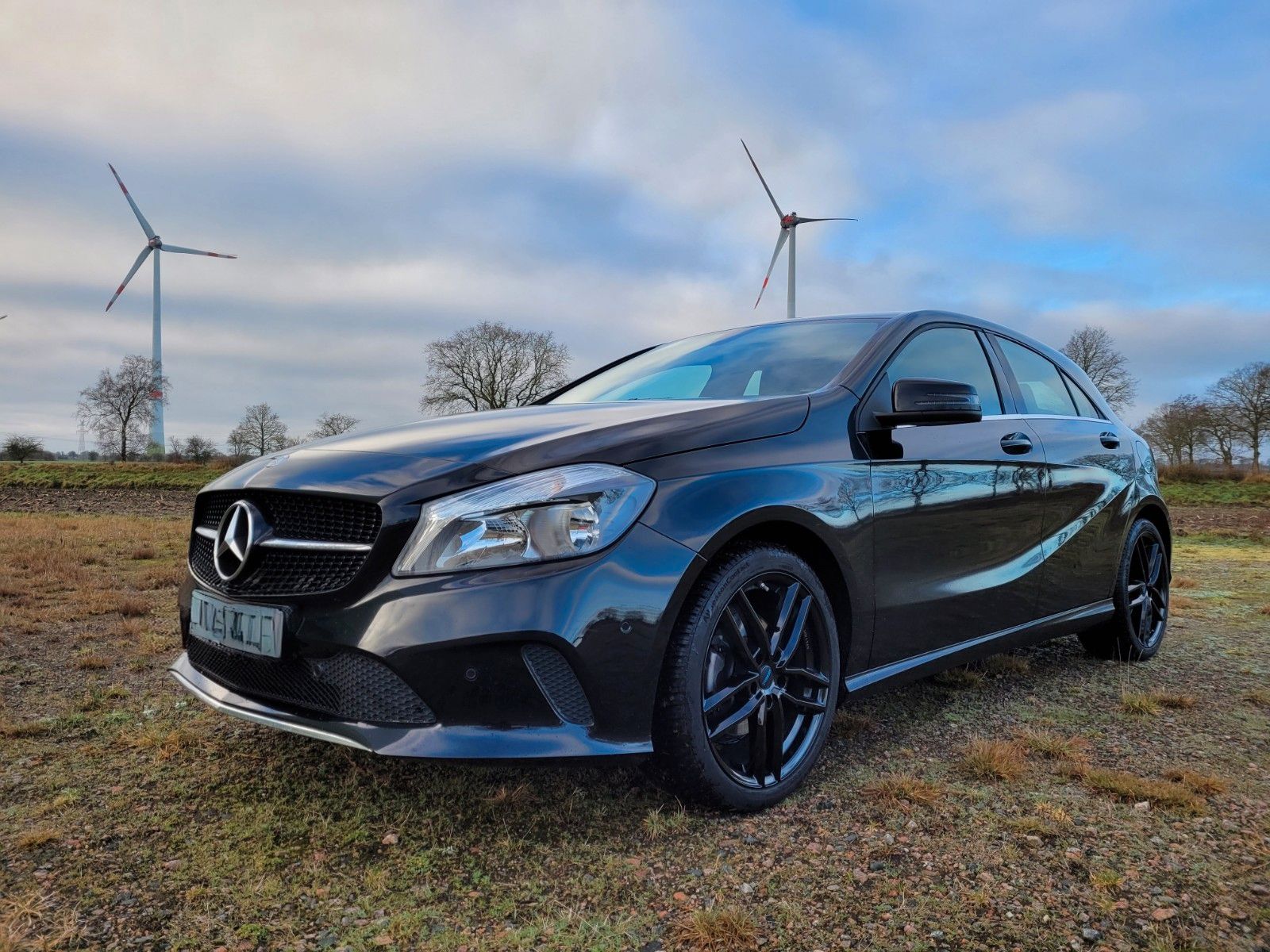 MERCEDES-BENZ A 180 Style Edition