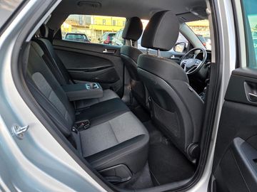 Hyundai TUCSON - 8