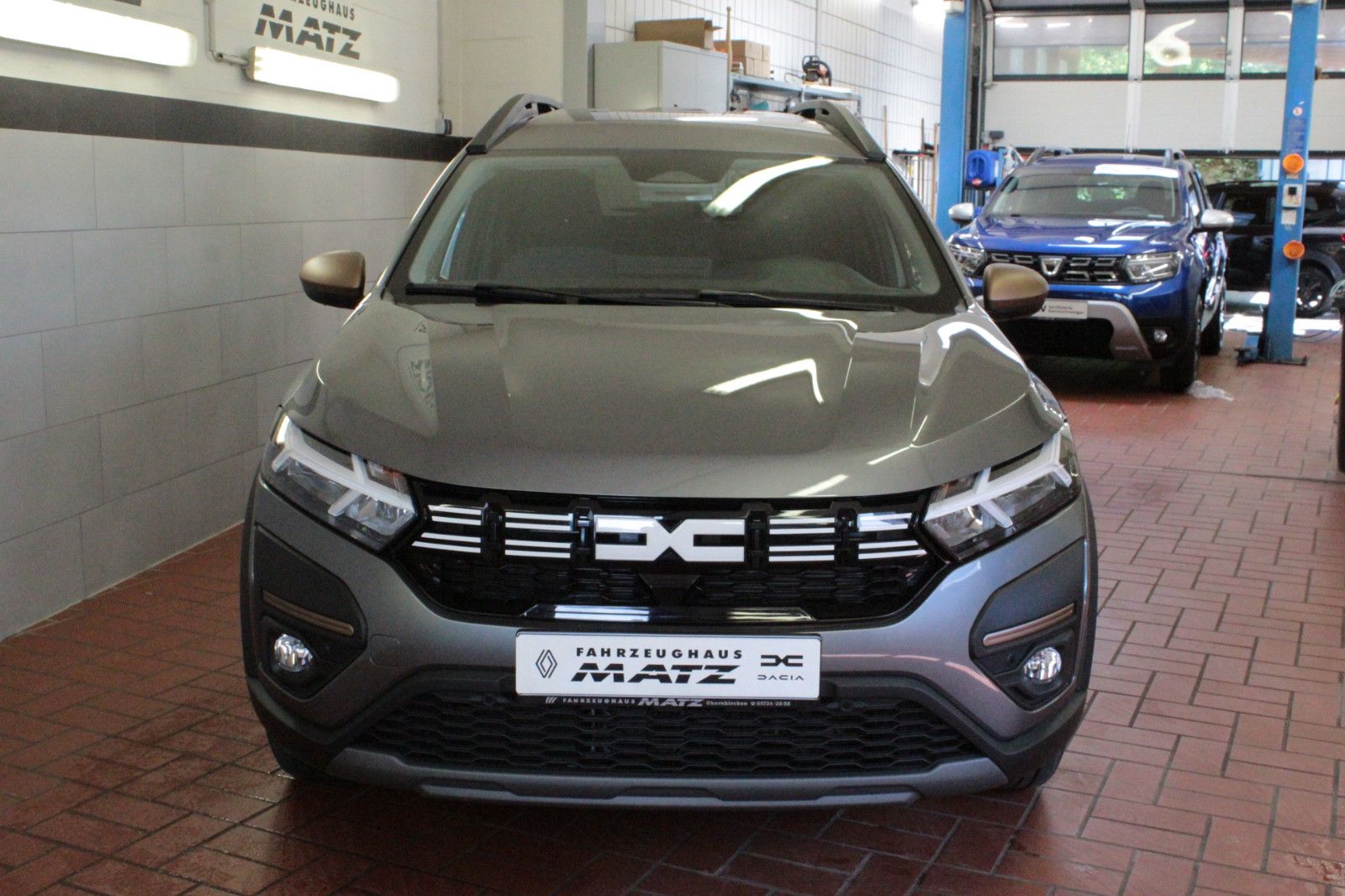 Fahrzeugabbildung Dacia Jogger Hybrid 140 Extreme 5-Sitzer*Winterpaket*