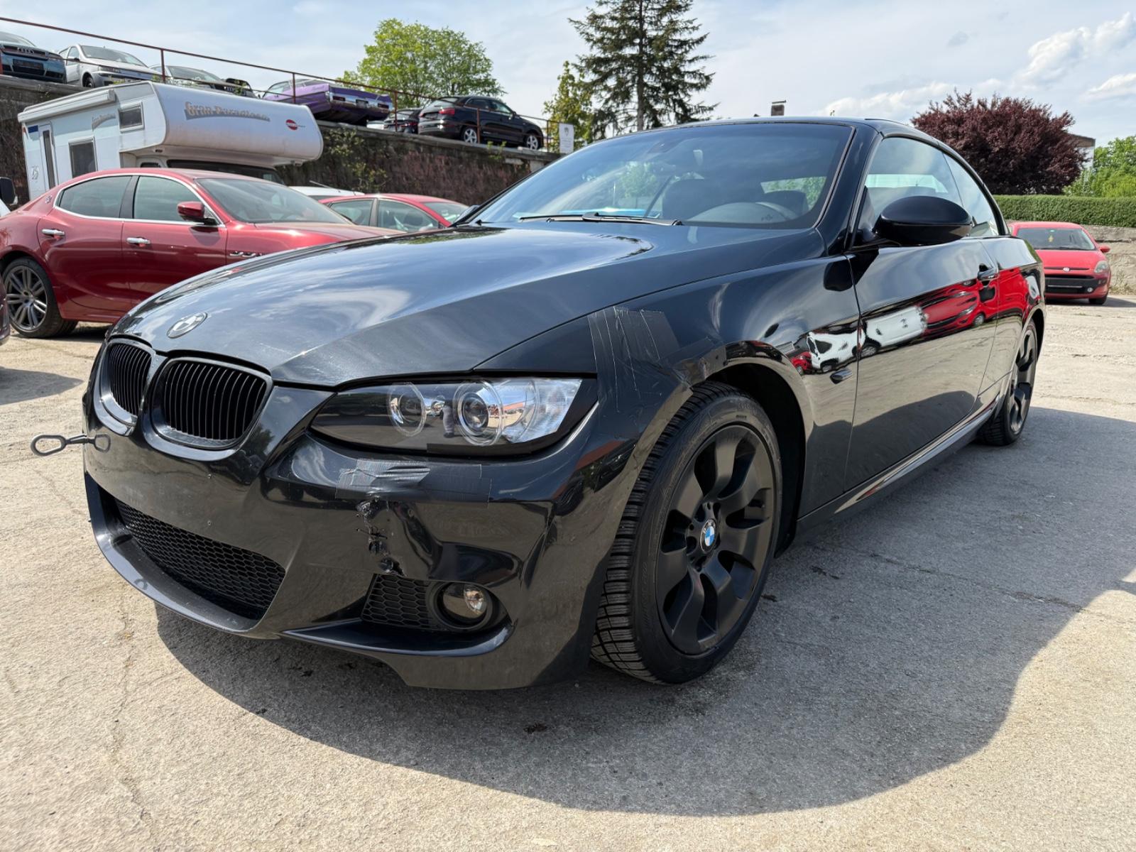 BMW 320i Cabrio M-Paket*MANUAL*XENON*LEDER*