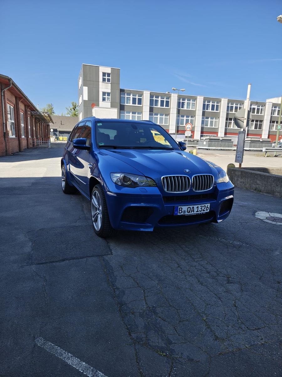 BMW X5 M Xenon Leder Navi Scheckheft