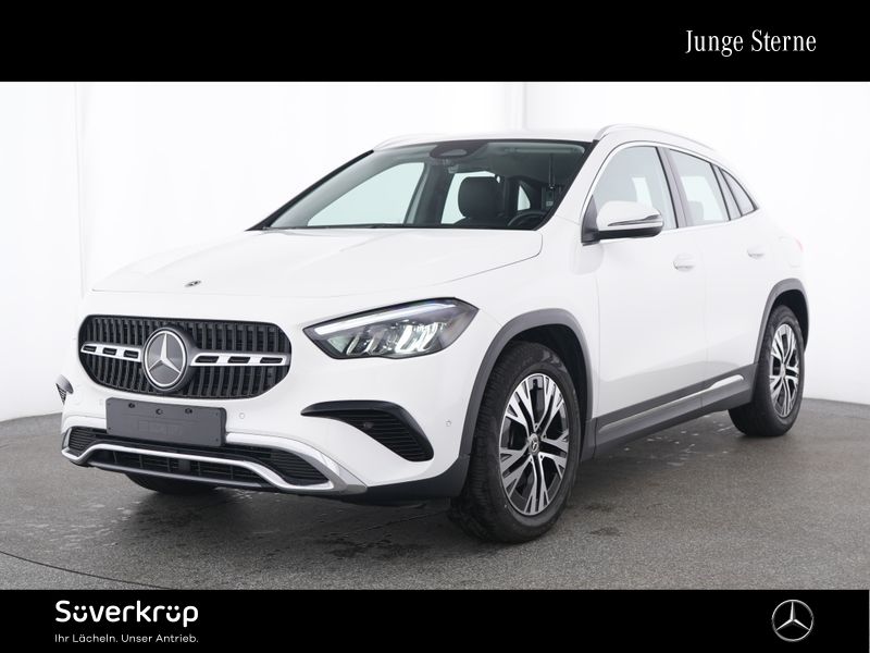 MERCEDES-BENZ GLA 200 , PROGRESSIVE AHK KAMERA SPUR PDC SHZ