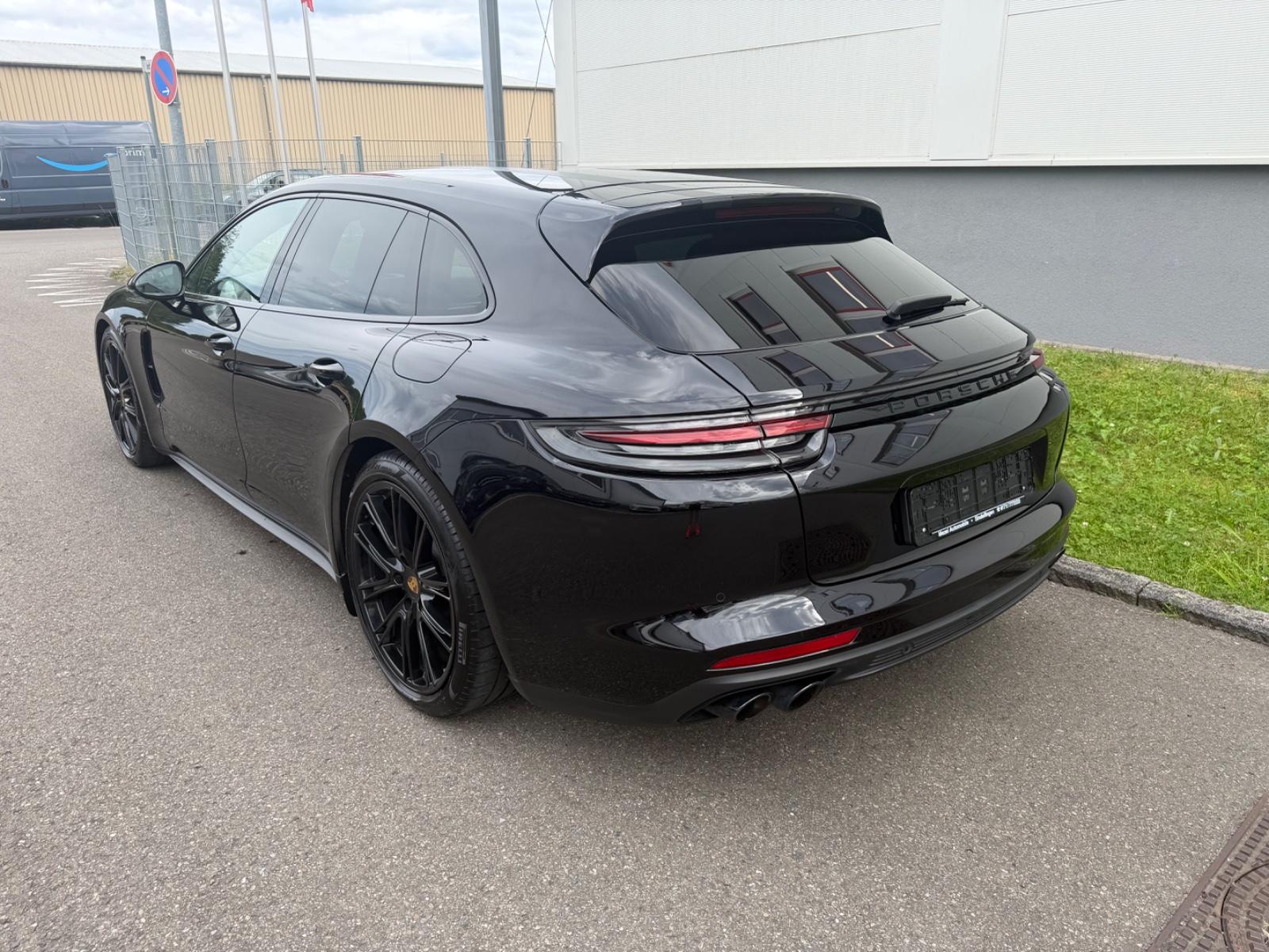 Porsche Panamera Sport Turismo 4 E-Hybrid Edition 10