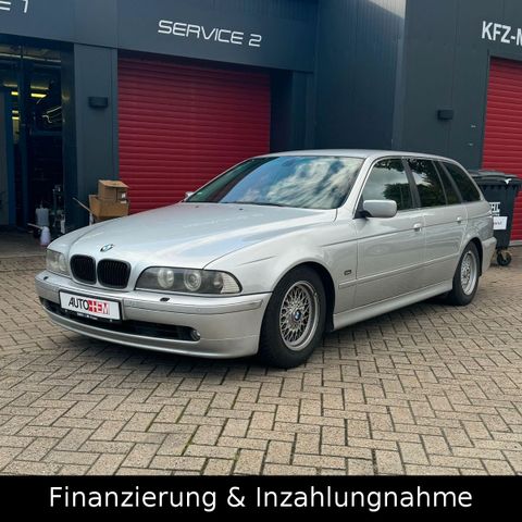 BMW 520i Touring Business Navi AHK Vollleder PDC