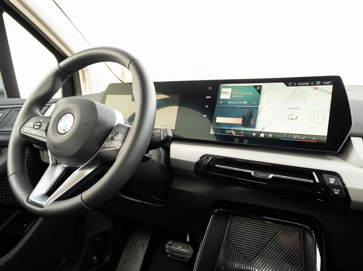 BMW Active 218i Active Tourer AHK Navi Kamera M Dachreling, миниатюра 15