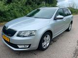 Skoda Octavia Combi 1.6 TDI Greenline Businessline - Skoda Octavia Greenline mit Diesel-Antrieb