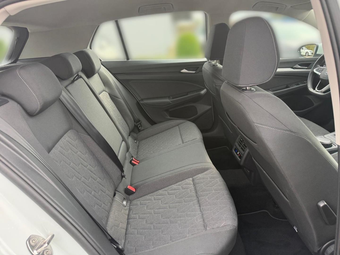 Volkswagen Golf 8 VIII Life 1.5 eTSI ACC Apple CarPlay, миниатюра 22