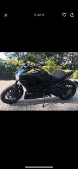Ducati Diavel - DUCATI 2011 DIAVEL