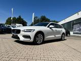 Volvo V60 Kombi B4 Momentum Pro *LED Navi ACC Leder* - weiße Volvo V60
