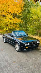 BMW E30 318i Cabrio - BMW 318 aus 1993: 318i