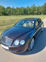 Bentley Continental Flying Spur  - Bentley: Fly Spur