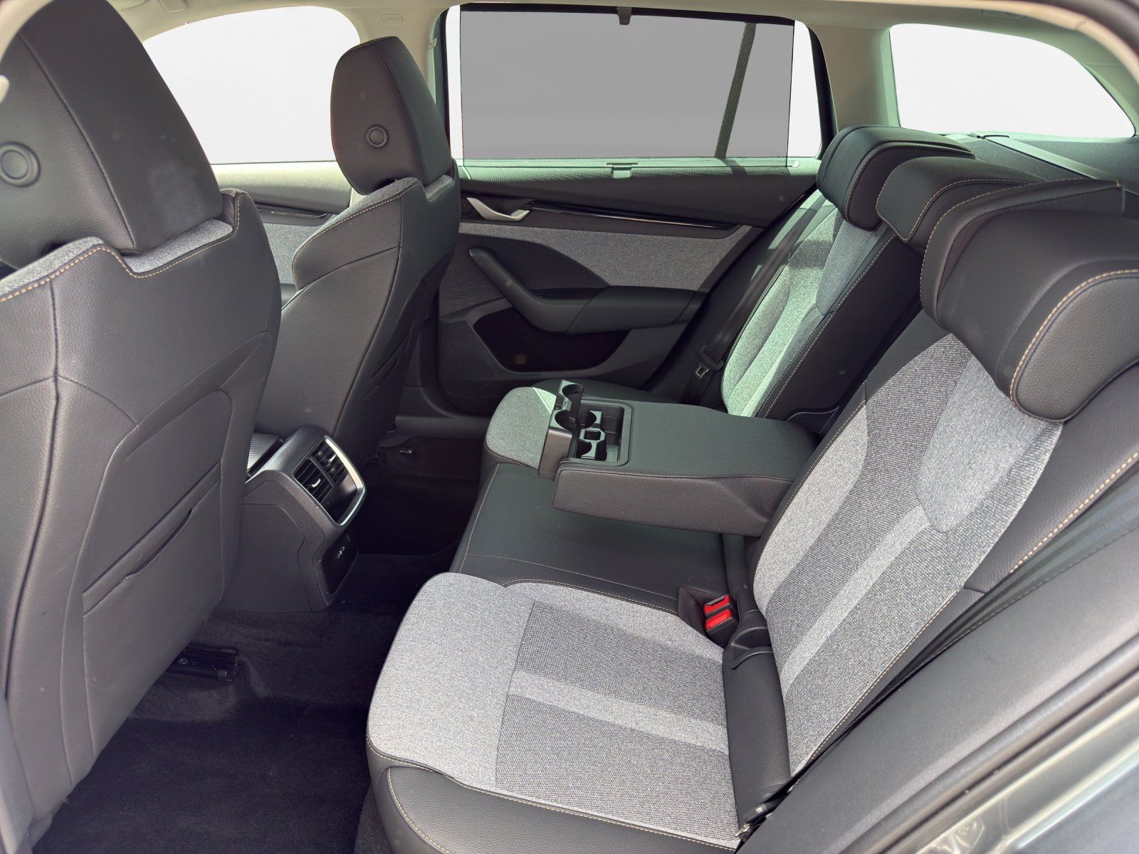 Skoda Octavia - Bild 11