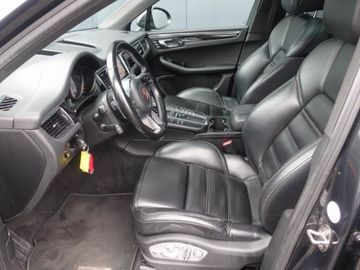 Porsche Macan - 3
