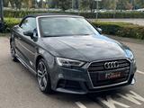 Audi A3 Cabriolet 35TFSI*Stronic*Sline Sportpaket*LED - mit Benzin-Antrieb: Grau, Alcantara, Cabrio