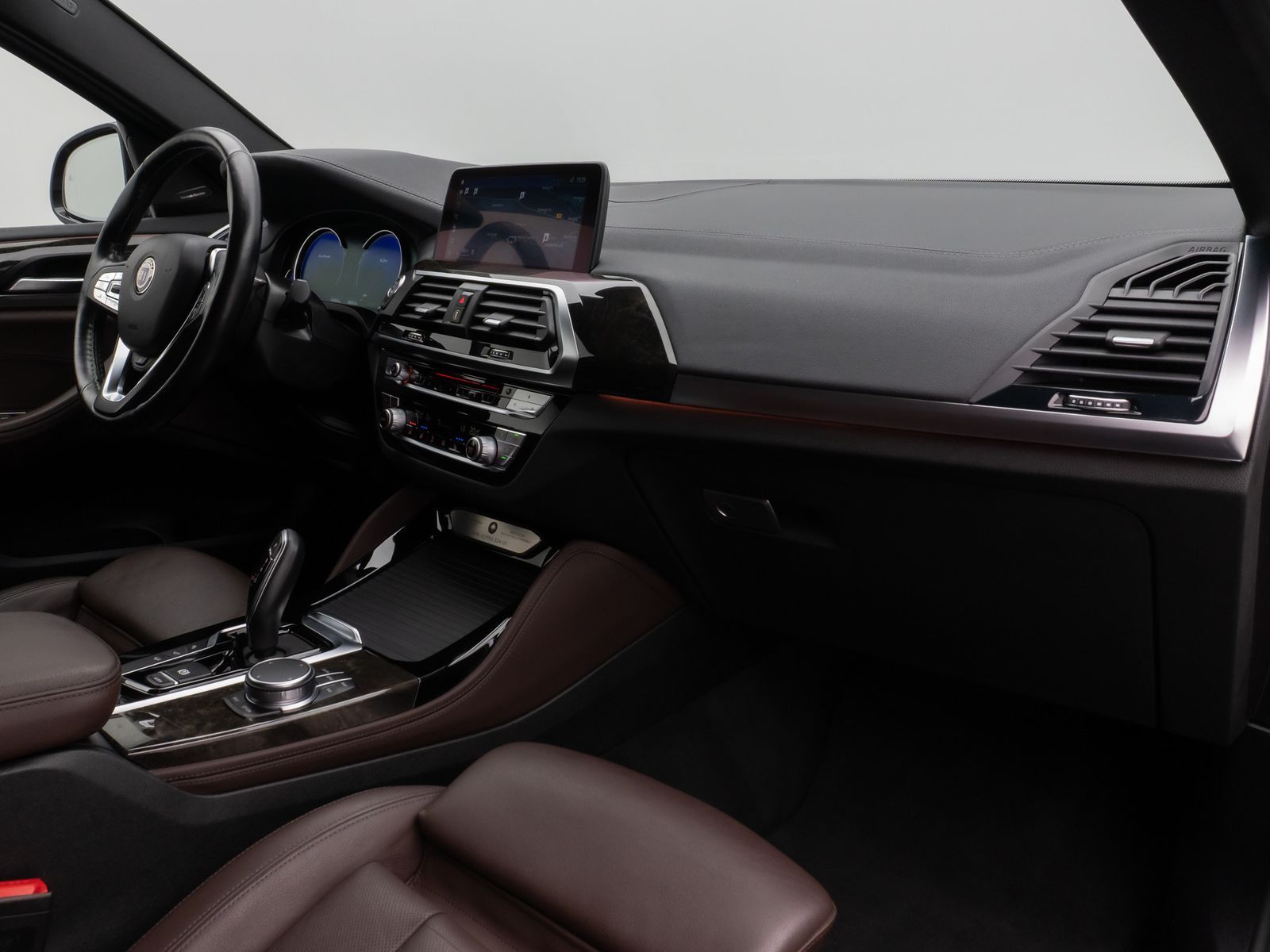 Fahrzeugabbildung ALPINA XD4 360°HUD DAB H/K Belüftung Komfort Alarm 20Zl