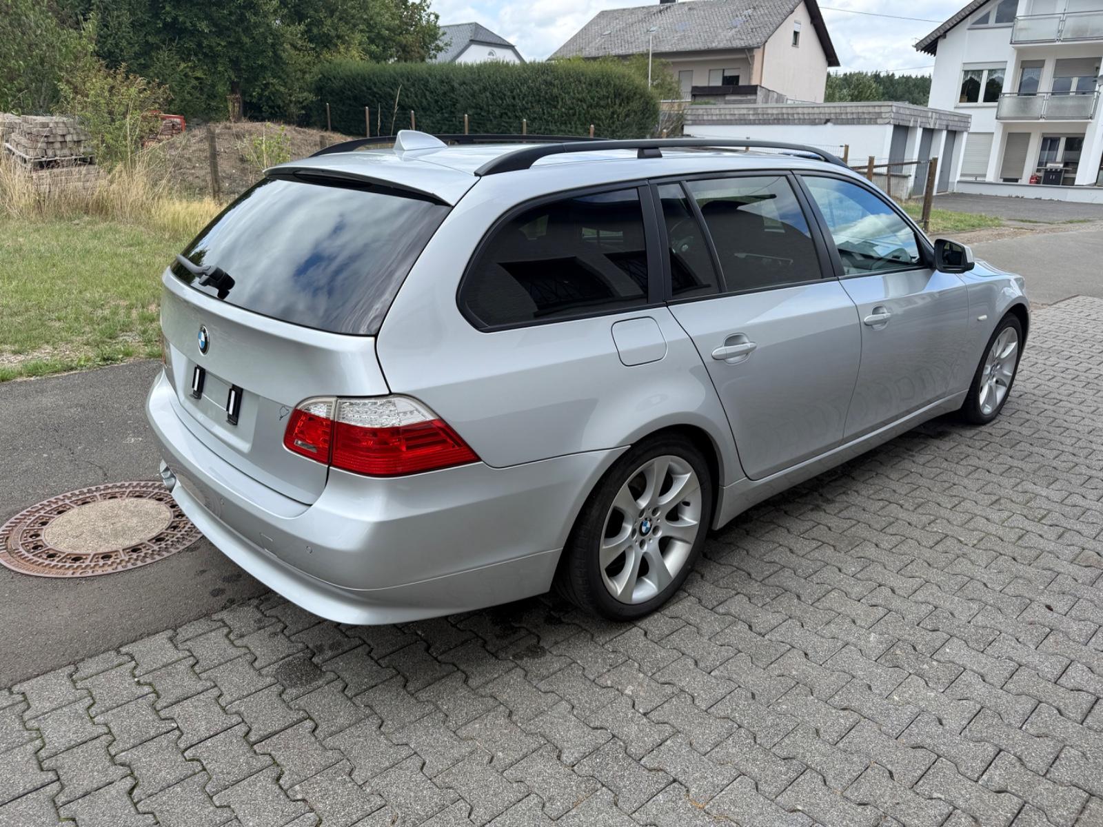 BMW 530d xDrive LCI (E61) Touring Edition Lifestyle