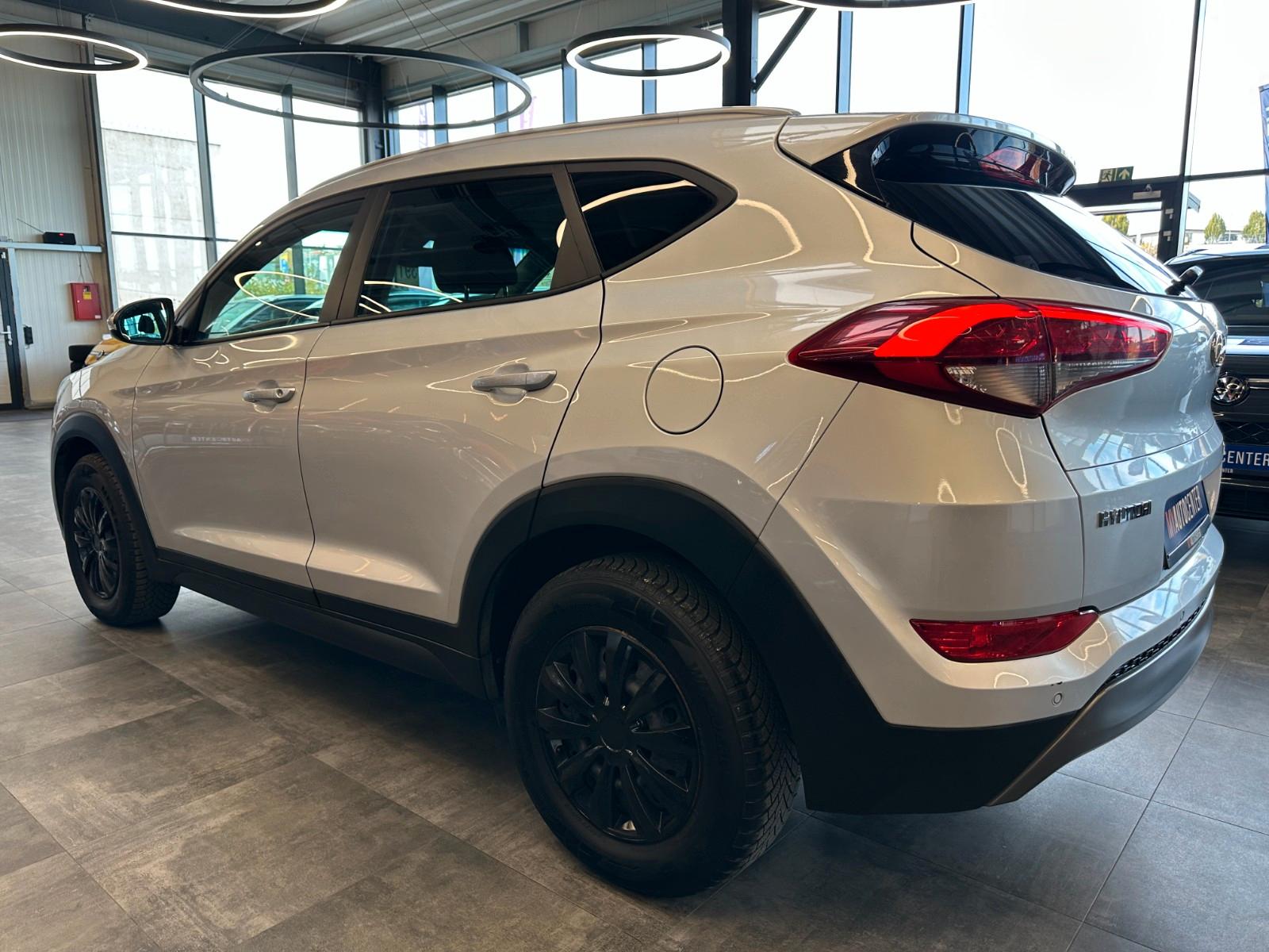 Hyundai Tucson Intro Edition 4WD *NAVI*TEMPOMAT*KLIMA*