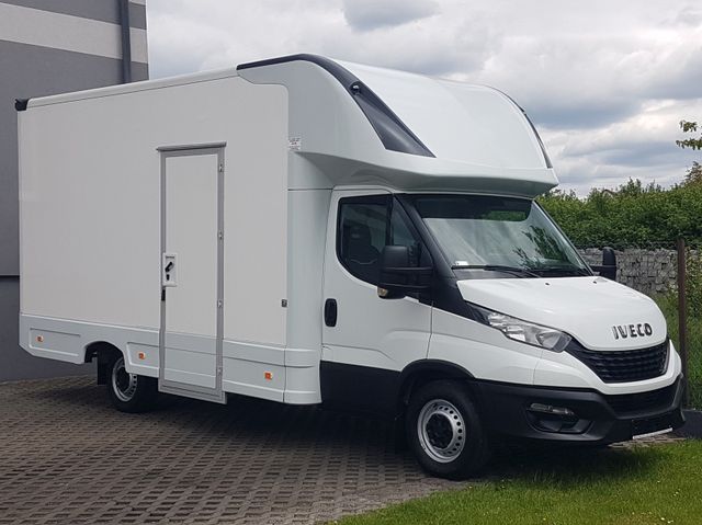 Iveco DAILY BOX NISKOPODŁOGOWY FOODTRUCK 4,43×2,23×2,4