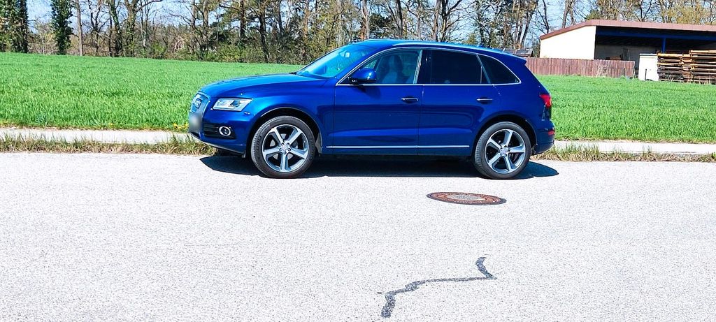 Image of Audi Q5