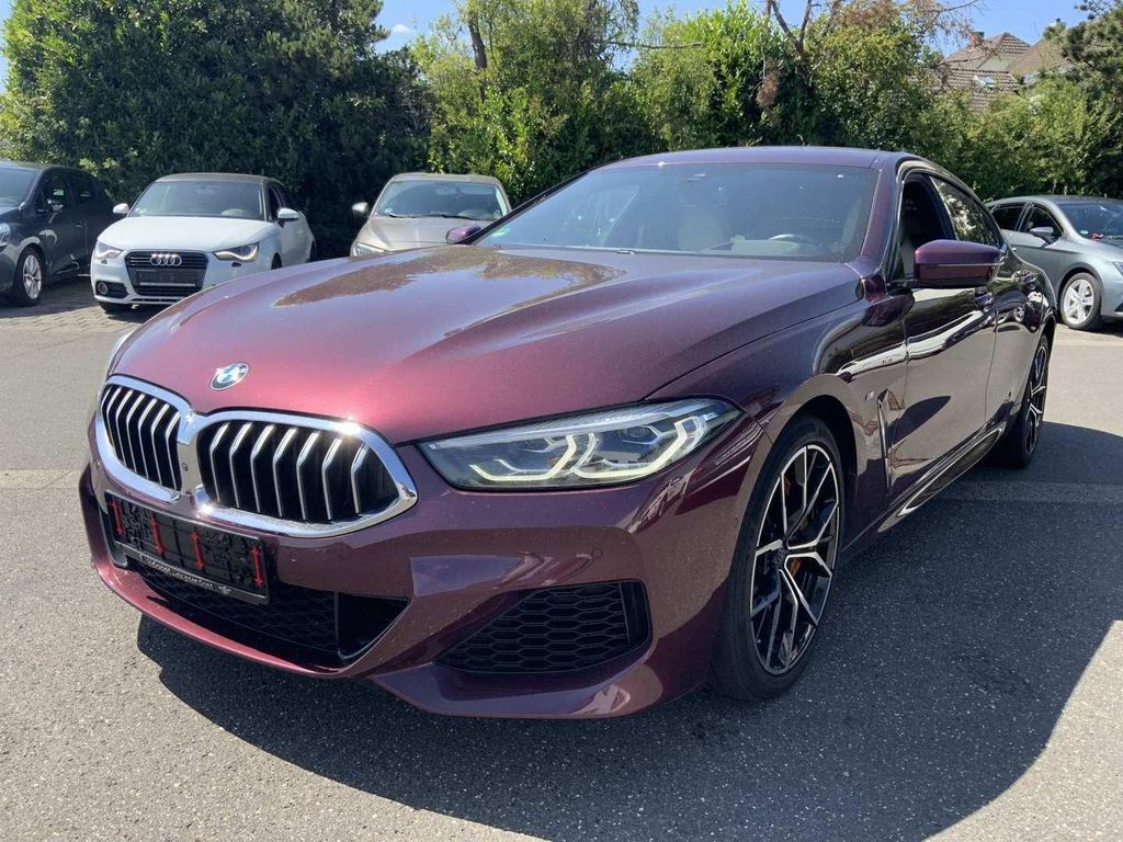BMW 840
