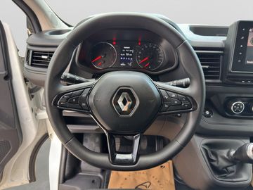 Renault Trafic - 12